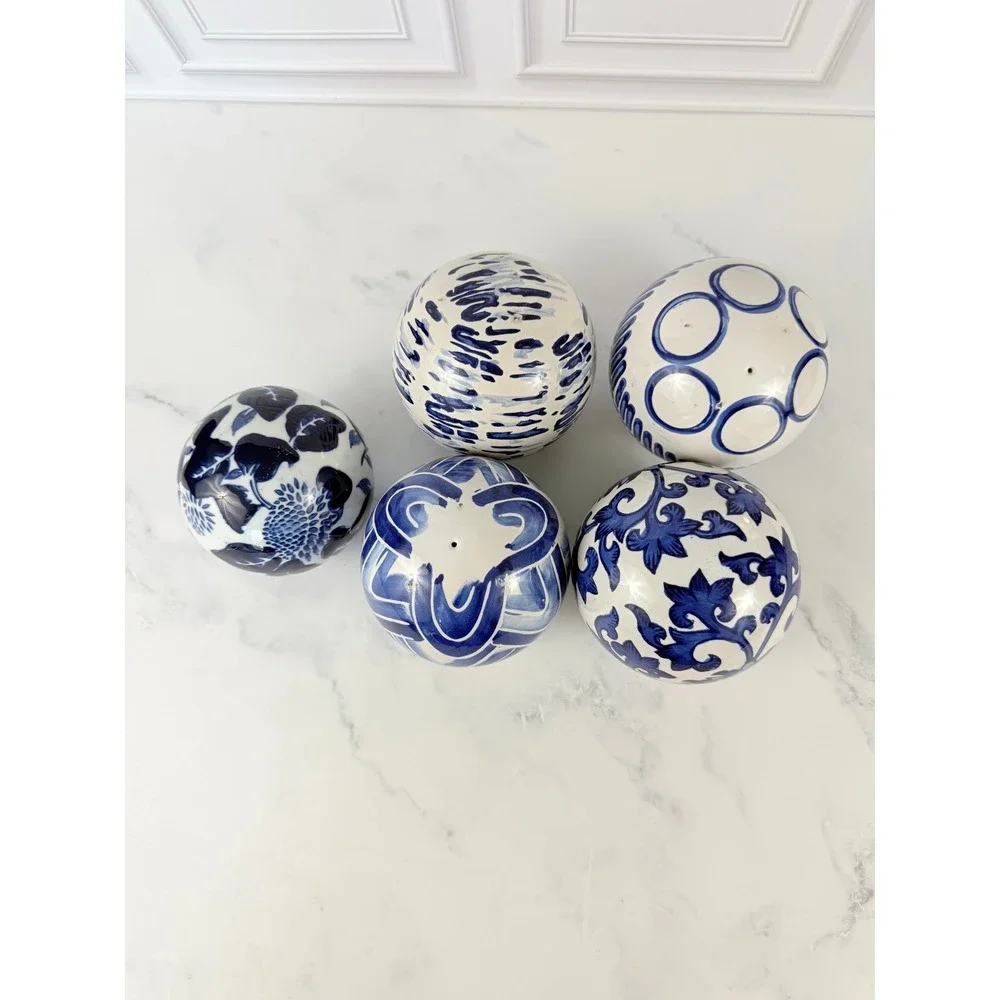 Set of 5 Hand Painted Blue and White Ceramic Chinoiserie 4